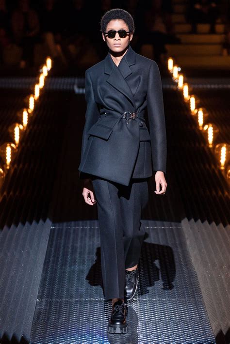 prada women suit